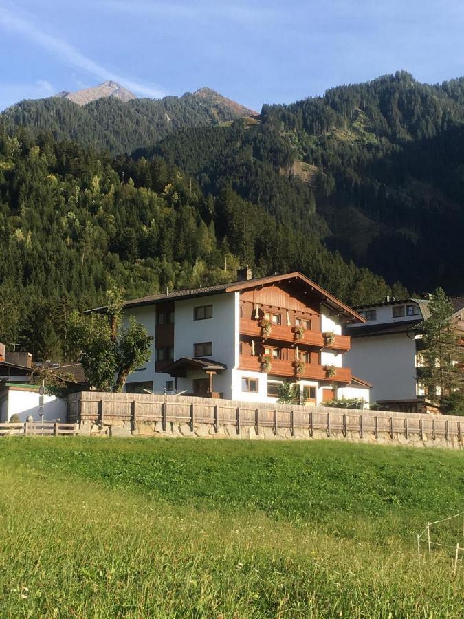 Apartamento Haus Penkenblick Mayrhofen Exterior foto