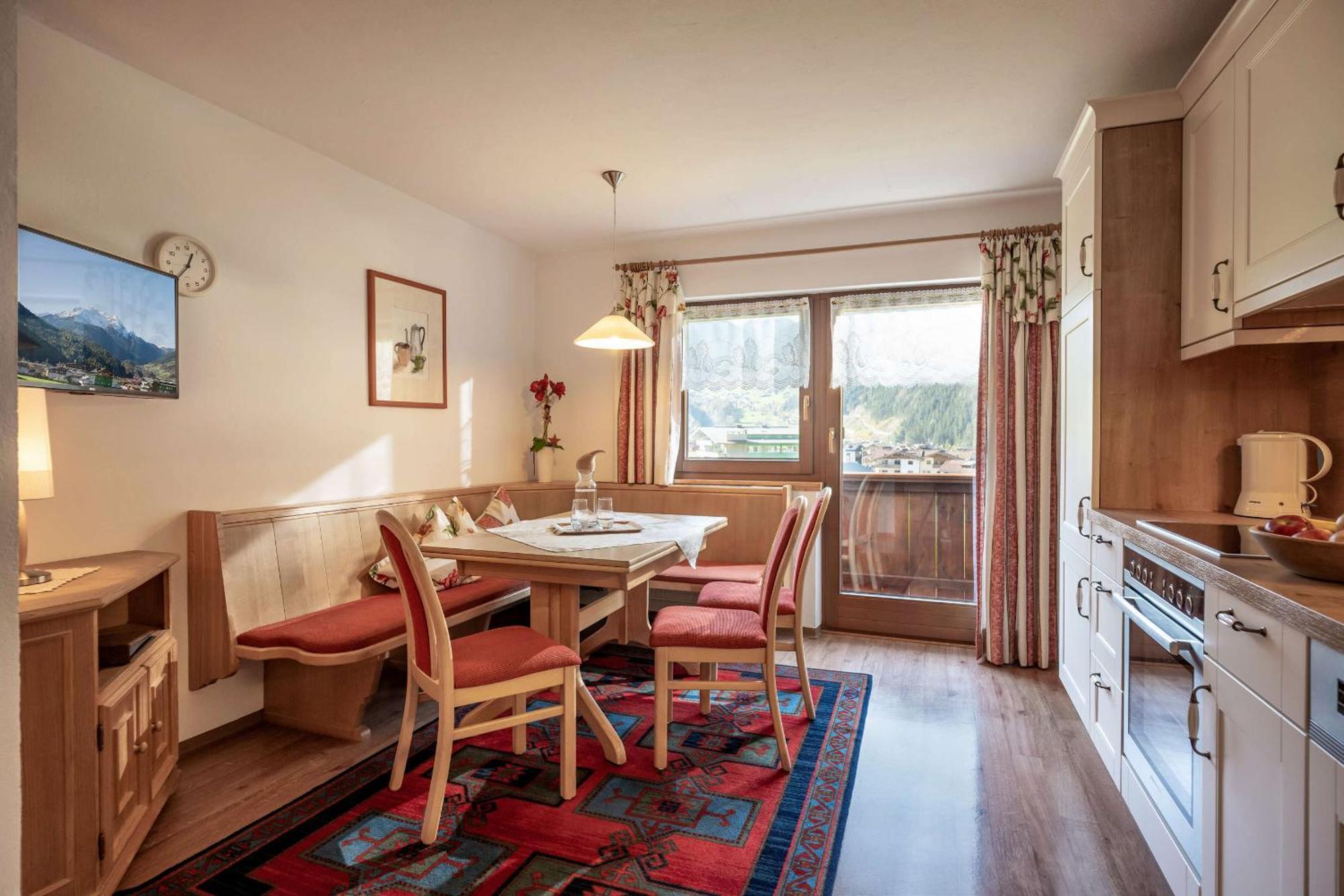Apartamento Haus Penkenblick Mayrhofen Exterior foto